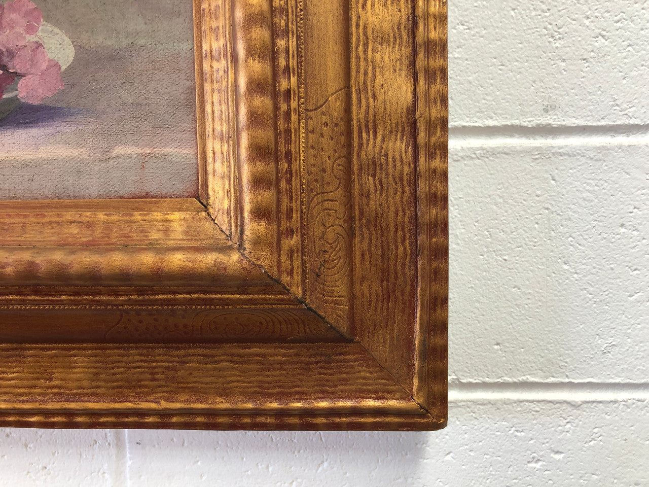 Lovely signed French framed oil on canvas painting of Hydrangeas in a lovely gilt frame. It is in good original condition.