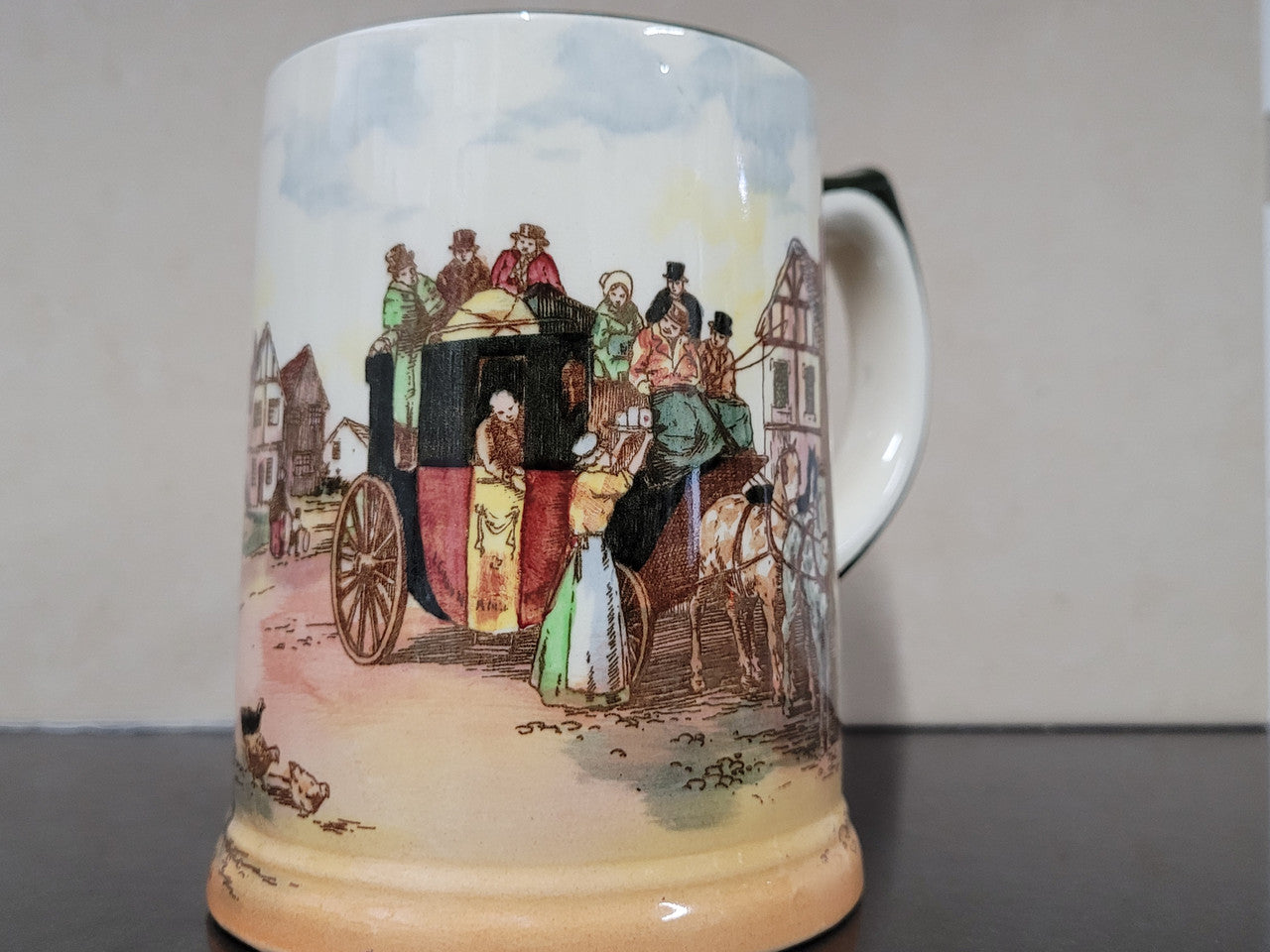 Royal Doulton coaching scene mug. In good original condition please view photos as they help form part of description.