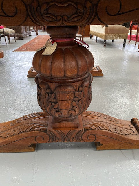 French Oak Renaissance style extension table. Extension leafs pull out either side and each leaf measures 54 cm. This allows you to use the table at three different sizes depending on your needs.