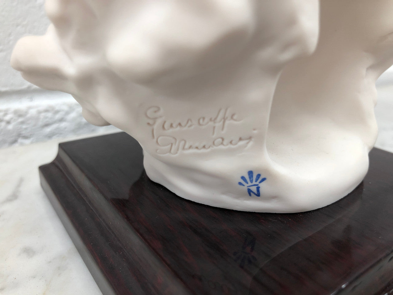 Vintage Giuseppe Armani figurine 0803F. “Madonna of Medjugorje”.
New in Original Packaging.