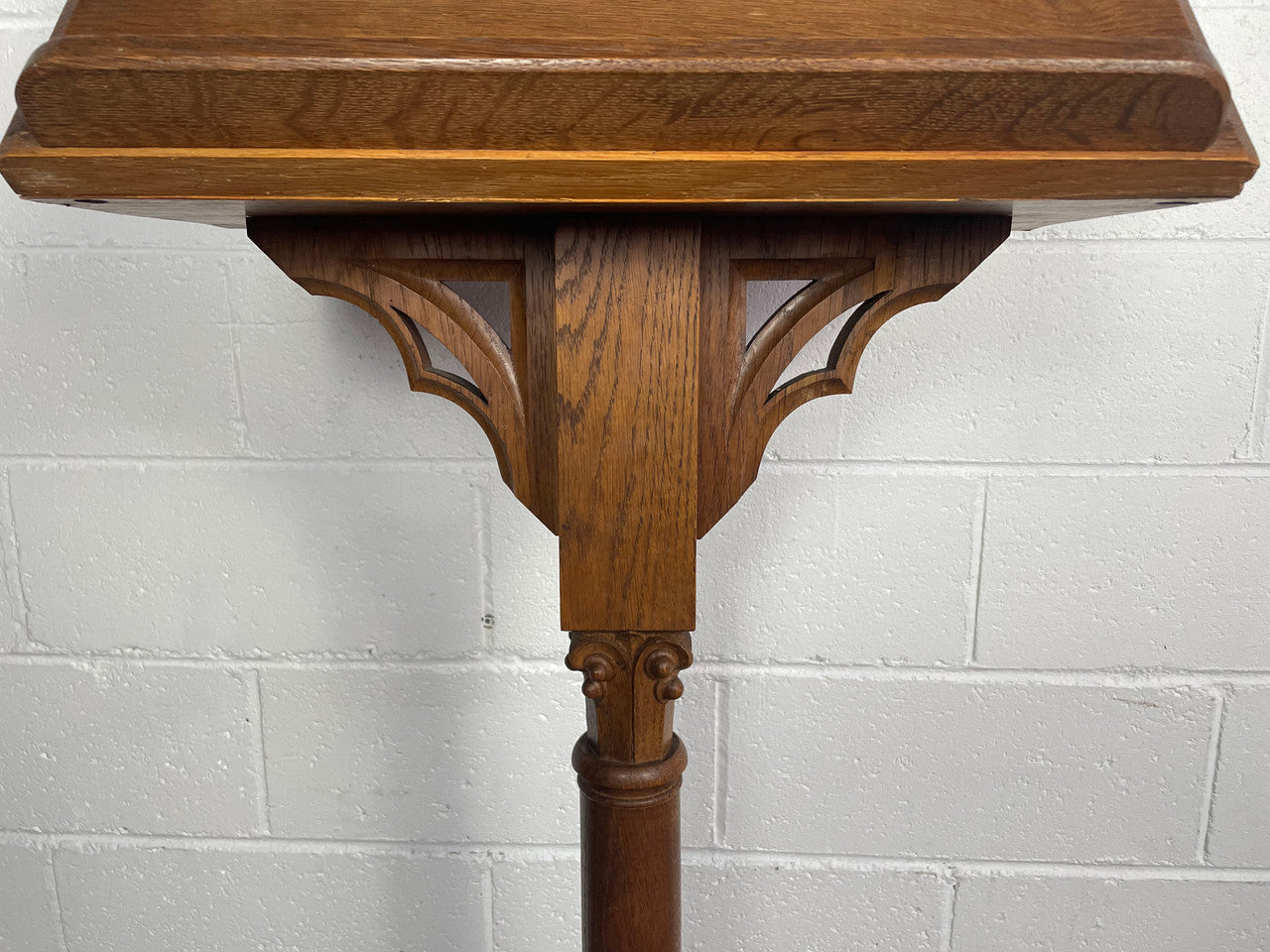 Rare French 19th Century Oak Book Lectern With Superb Detail