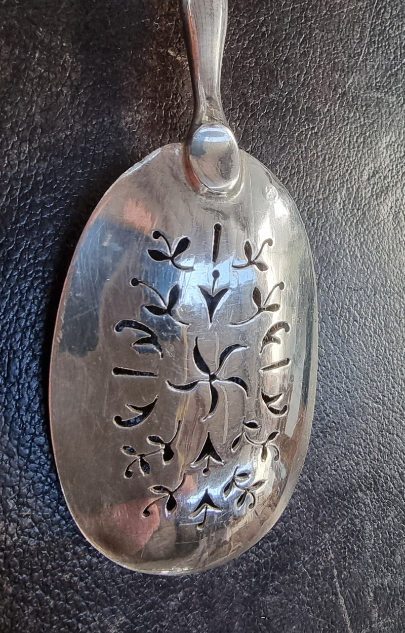 Lovely decorative Antique continental silver sifting spoon, in good original condition.