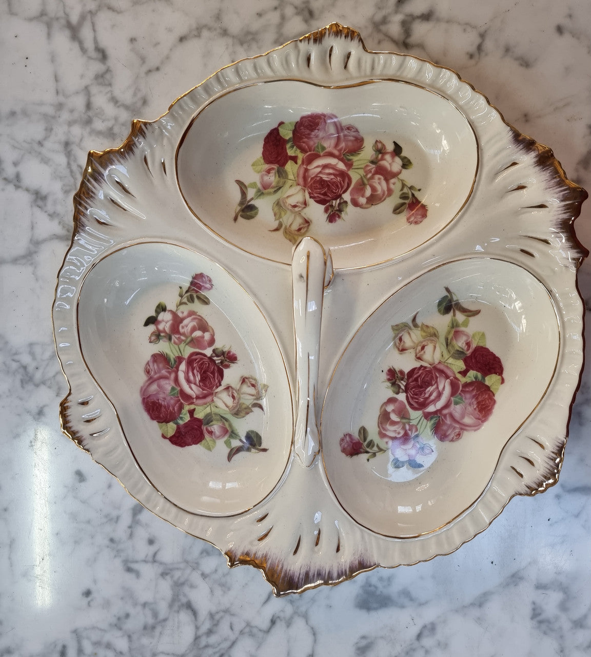 Rosenthal Charger Plate With Pattern & Gold Edge