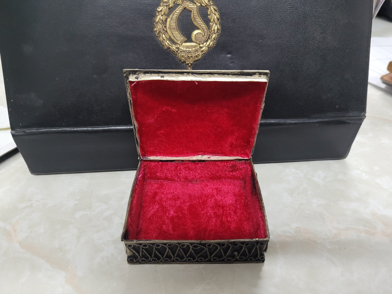 Antique Asian Silver and Agate trinket box. In good original condition.