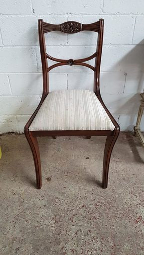 Good Quality Vintage Mahogany Regency Style Extension Table Dining Setting
