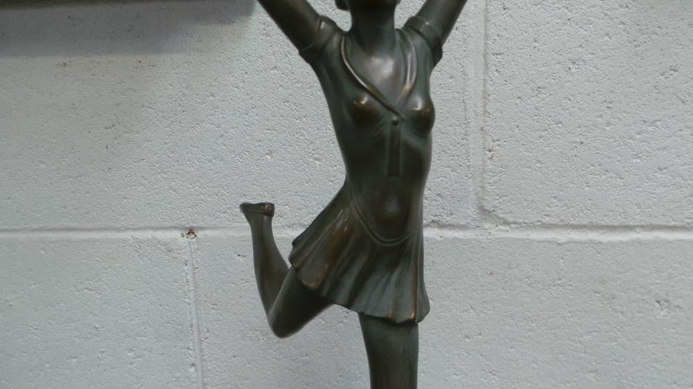 Art Deco Sculpture By La Danseuse