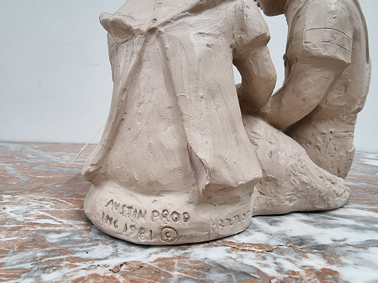 Vintage Austin productions signed Patricia Hannon Sculpture, "Boy Girl and Dog" "1981GG183". In good condition please view photos as they help form part of the description.