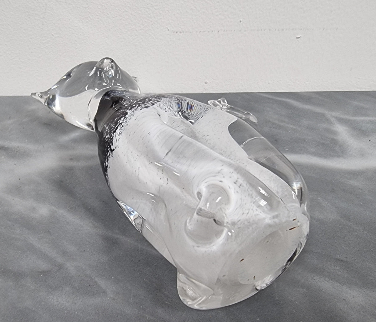 Signed Swedish Minne Fran Art Glass Cat
