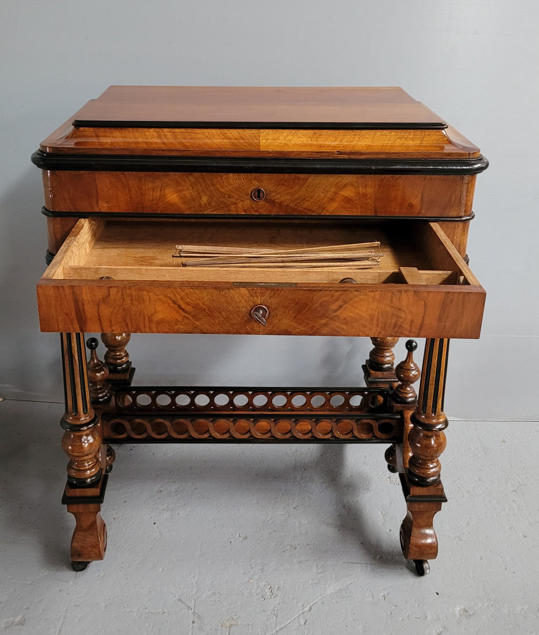 French 19th Century Mahogany & Ebonised Sewing/Work Table