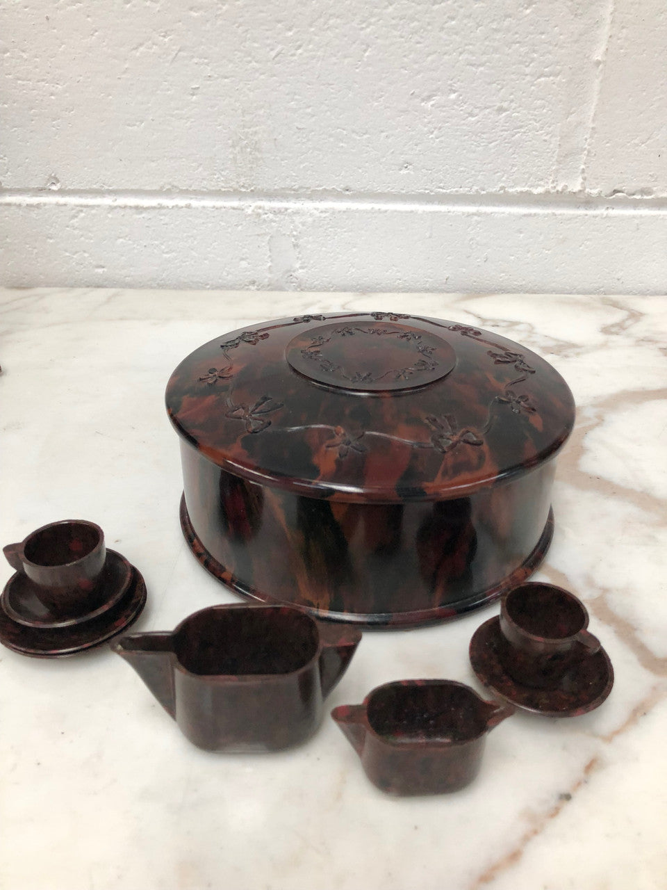 Vintage Child's Bakelite Tea Set