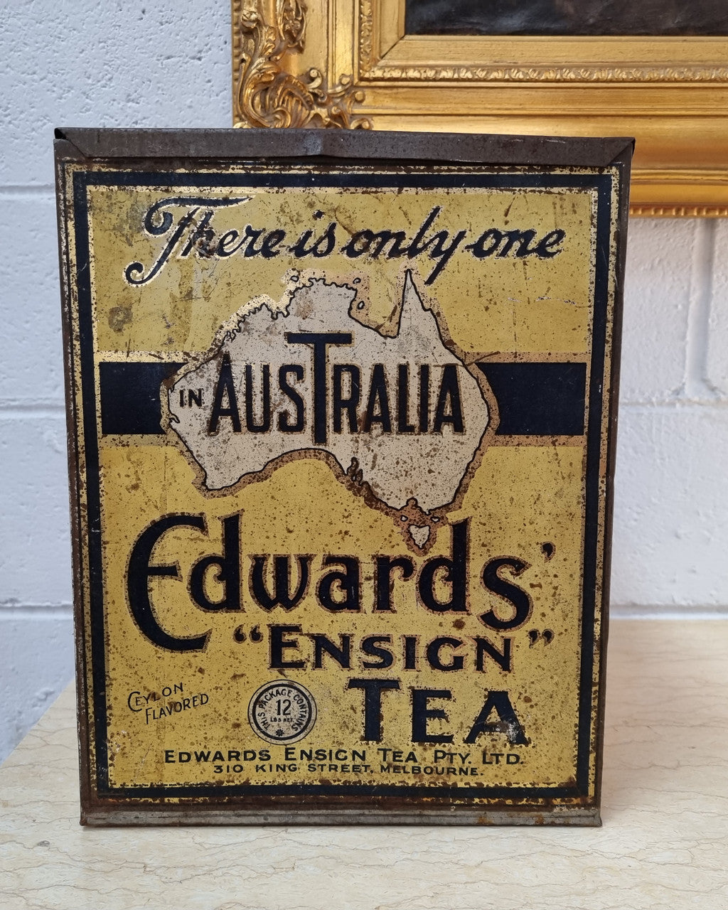 Australian Ensign Edwards Tea tin with lift up lid. In good original condition.