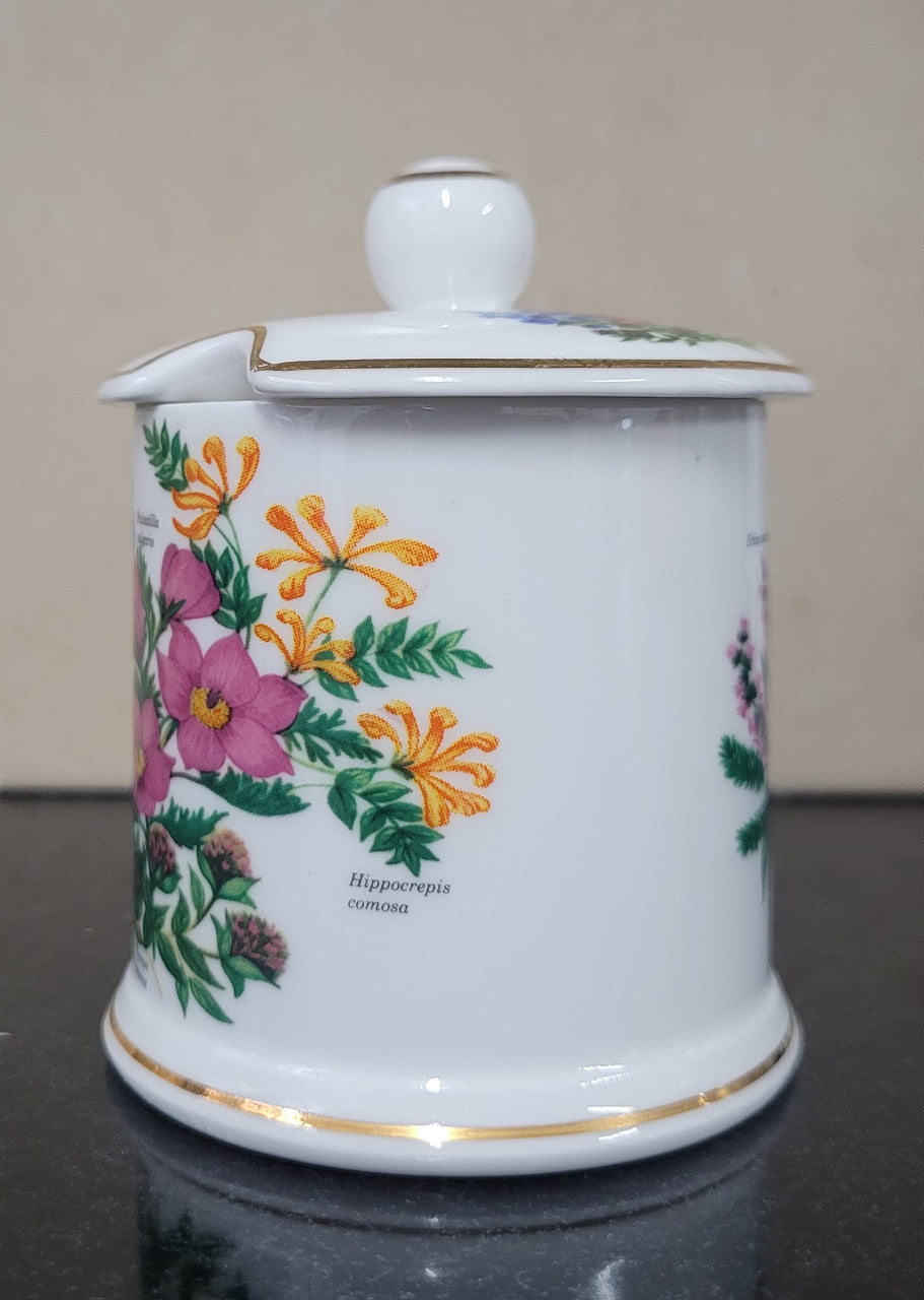 Fortnum & Mason Piccadilly London England floral decorated covered honey/jam pot. It is in good original condition with no chips or cracks, please view photos as they help form part of the description.