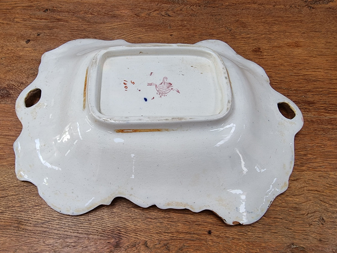 Large Victorian English china bowl beautifully hand-painted. In good original condition please view photos as they help form part of the description.