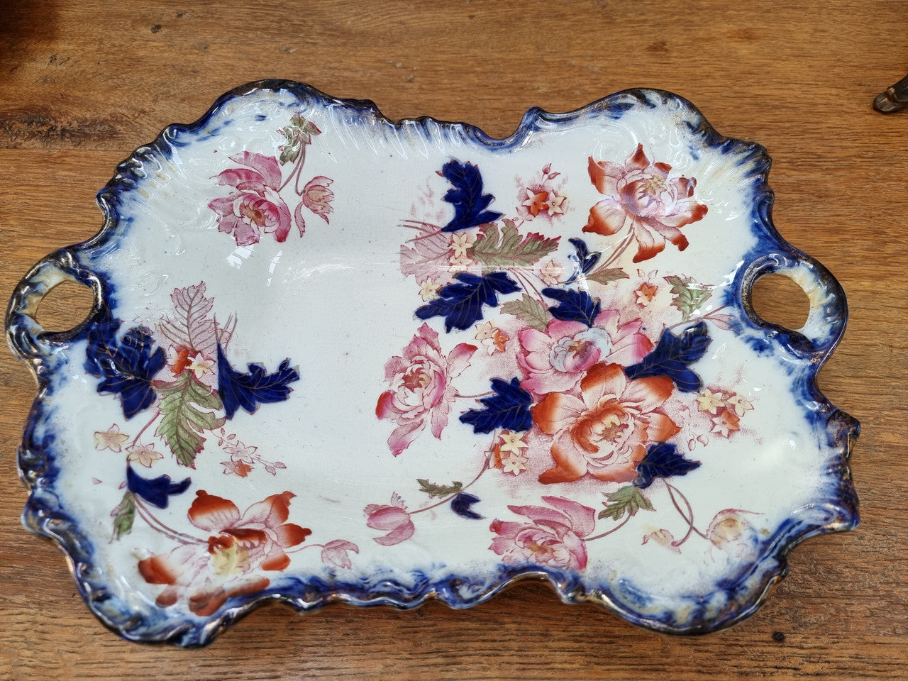 Large Victorian English china bowl beautifully hand-painted. In good original condition please view photos as they help form part of the description.