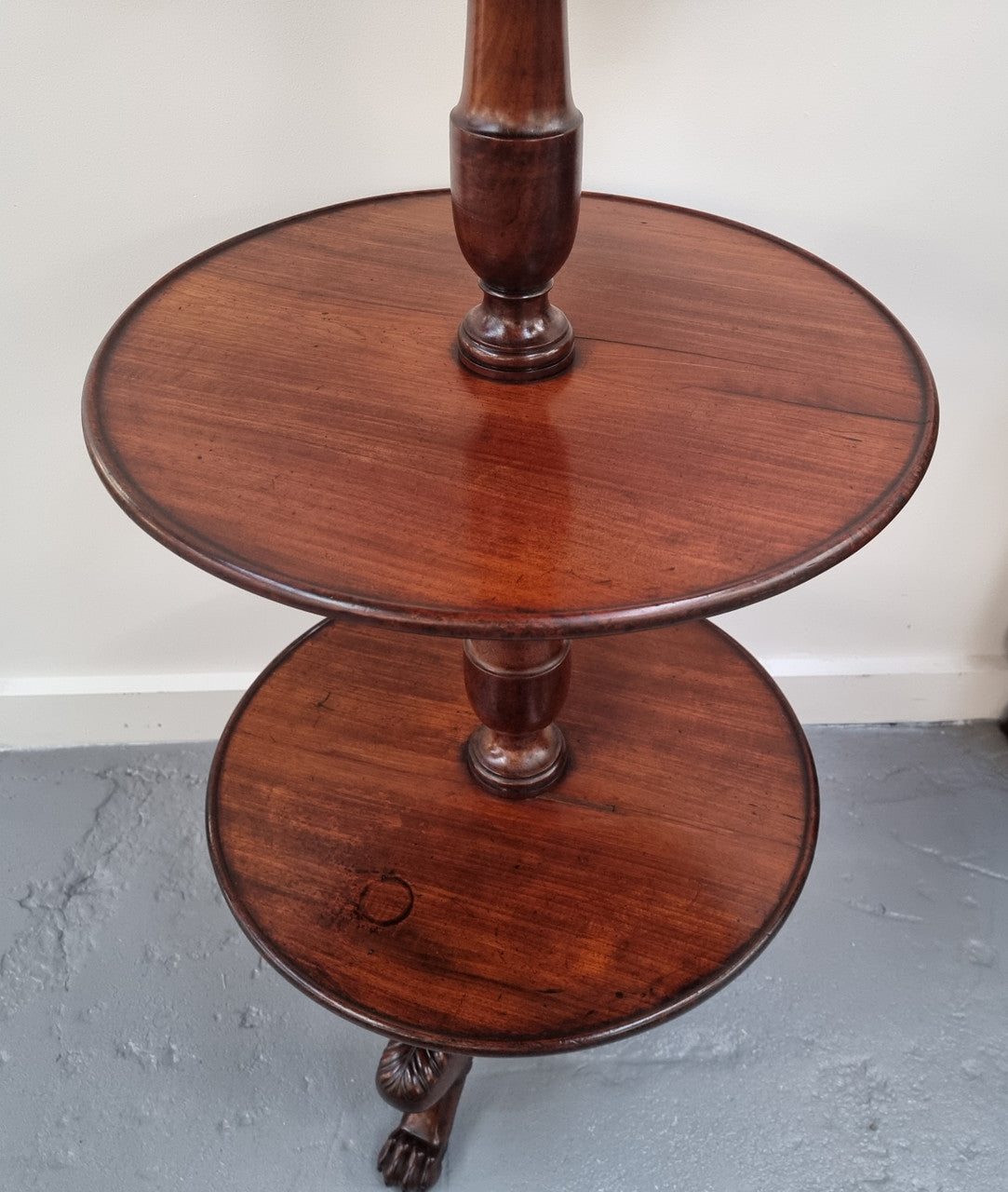 Rare Mahogany Georgian three tier round dumbwaiter. It is in good original condition.