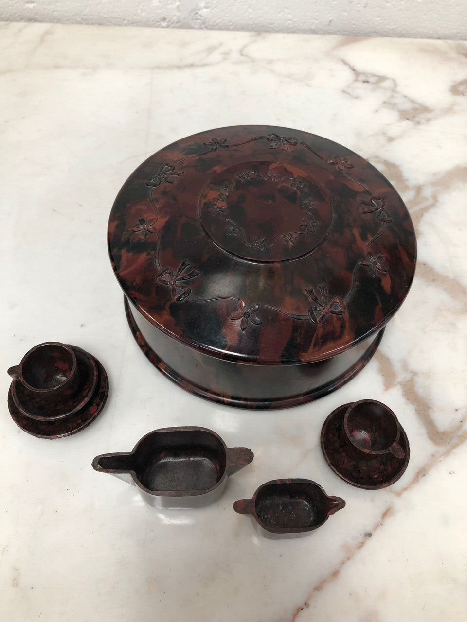 Vintage Child's Bakelite Tea Set