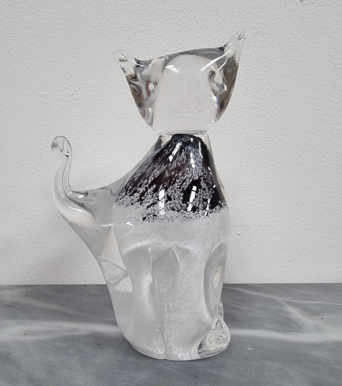 Signed Swedish Minne Fran Art Glass Cat