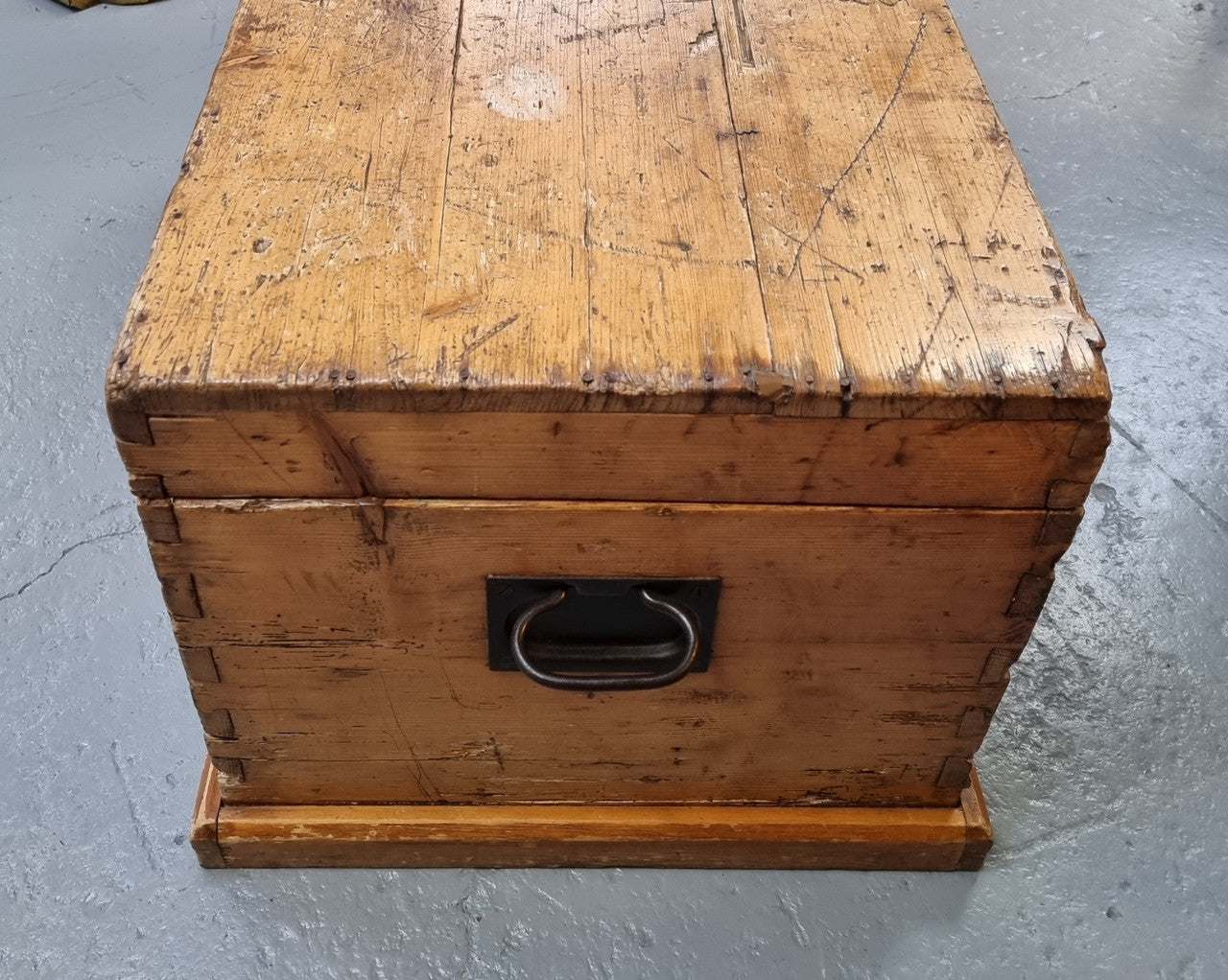 Lovely Pine chest / blanket box with loads of rustic character and iron hardware. This piece would also make a great coffee table, and is in good original condition.