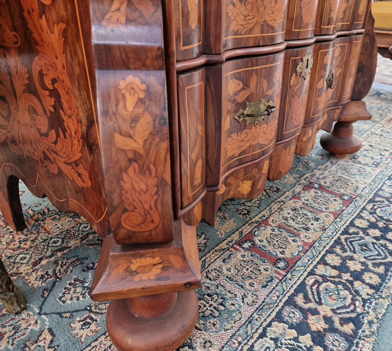 Very Fine highly decorative 18th century Dutch 3 drawer commode. It retains its original brass hardware and Escutcheons. In very good original detailed condition.