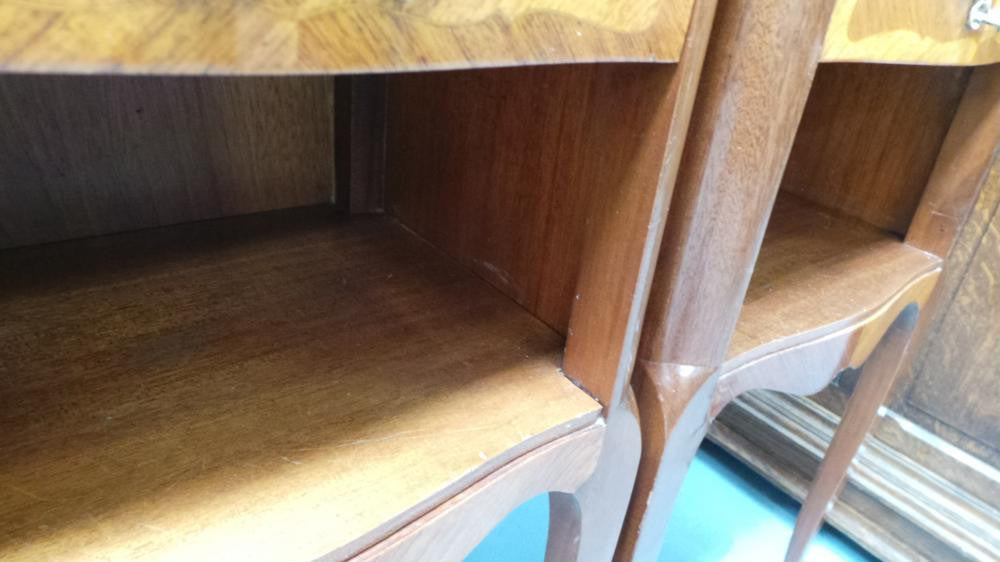 Pair of French Inlaid Bedsides Cabinets