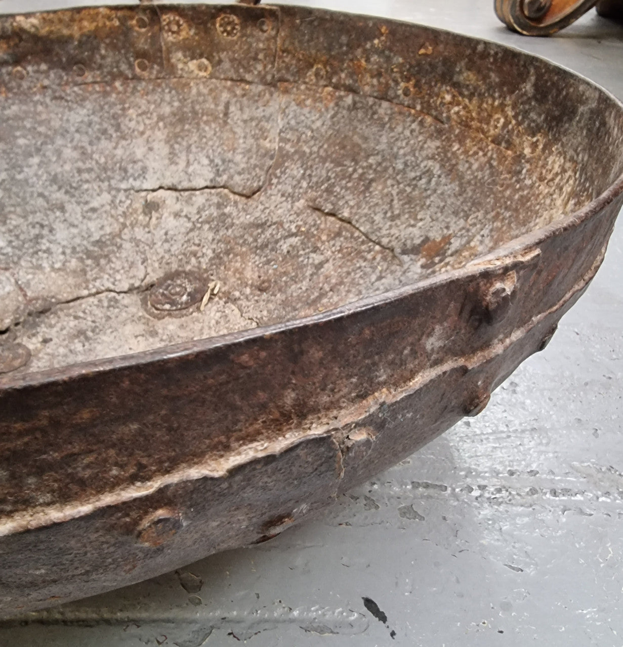 Early 19th Century Cast Iron Handled Pan