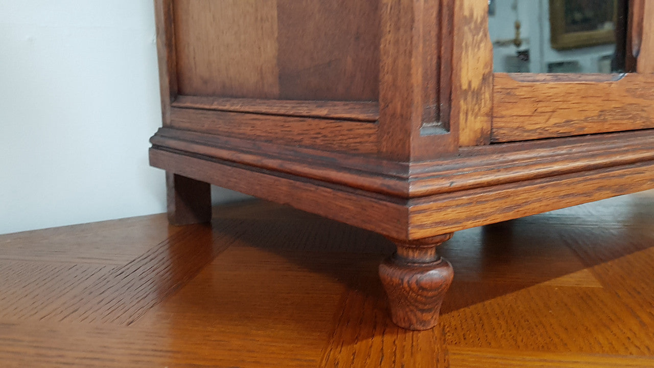 Georgian Style Hanging/Free Standing Display Cabinet