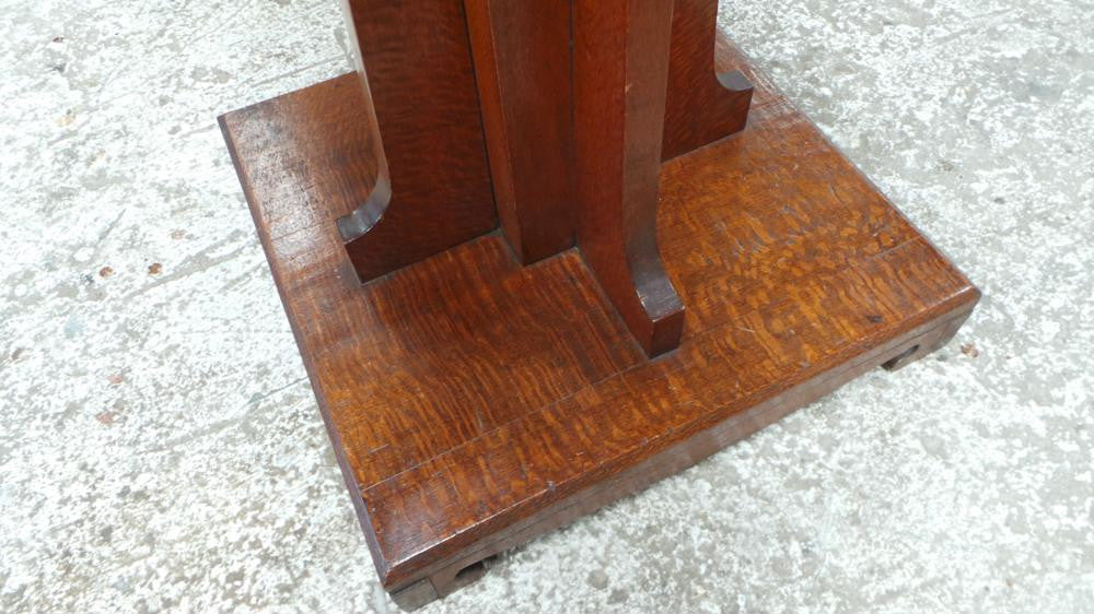 Arts And Crafts Pedestal-2