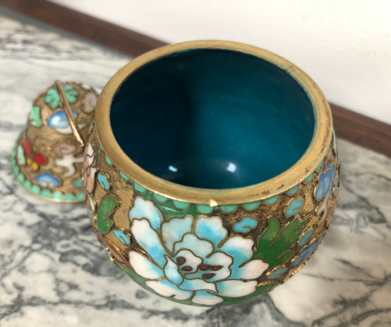 Good Quality Chinese Cloisonne Pear Covered Bowl