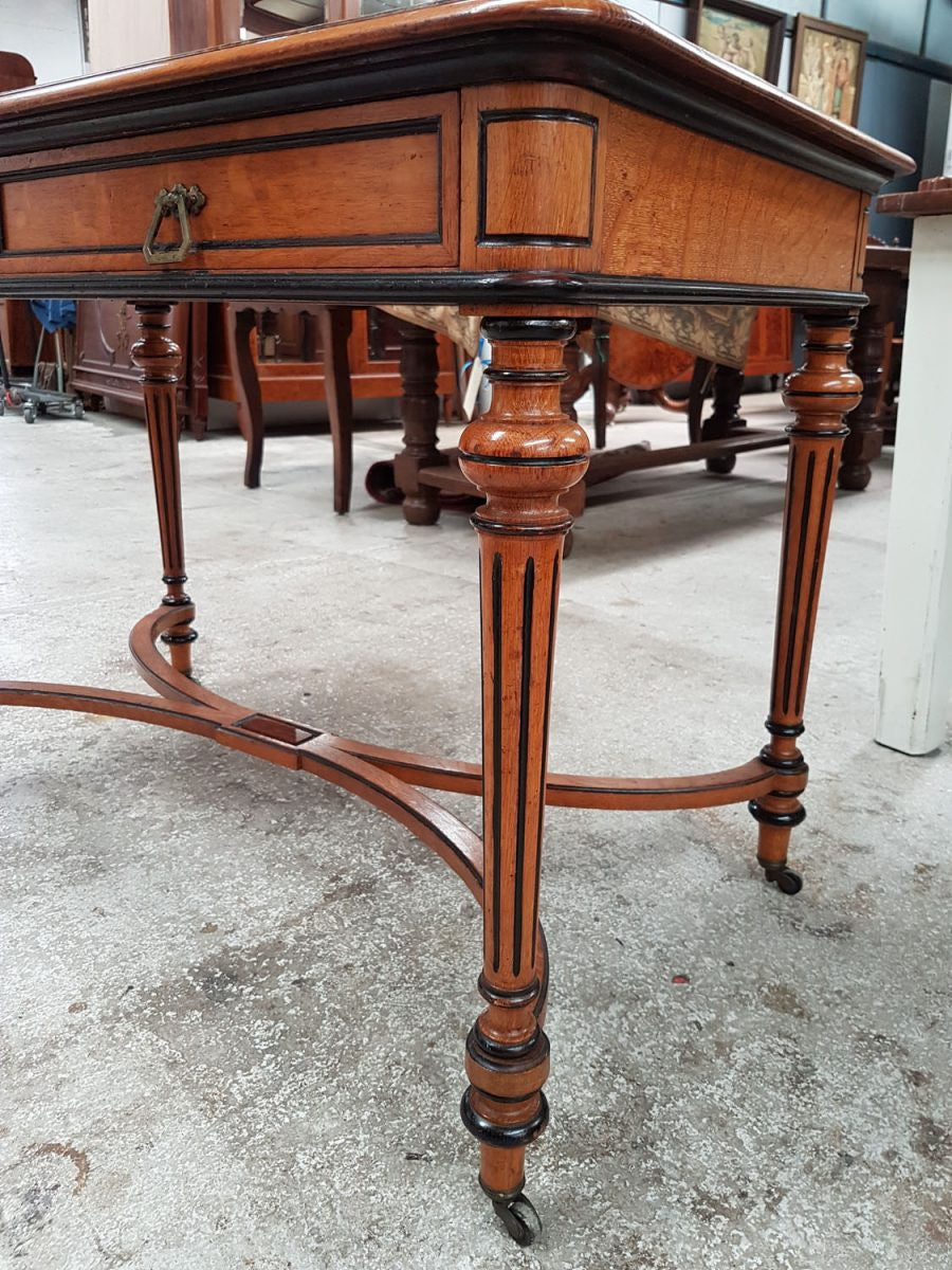 French 19th Century Oak Desk