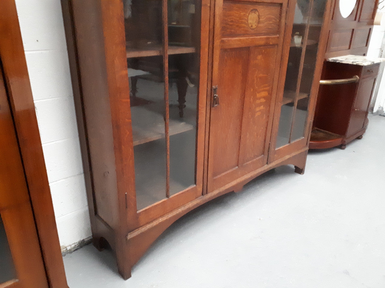Amazing English Arts & Crafts Quarter Sawn Oak Bookcase