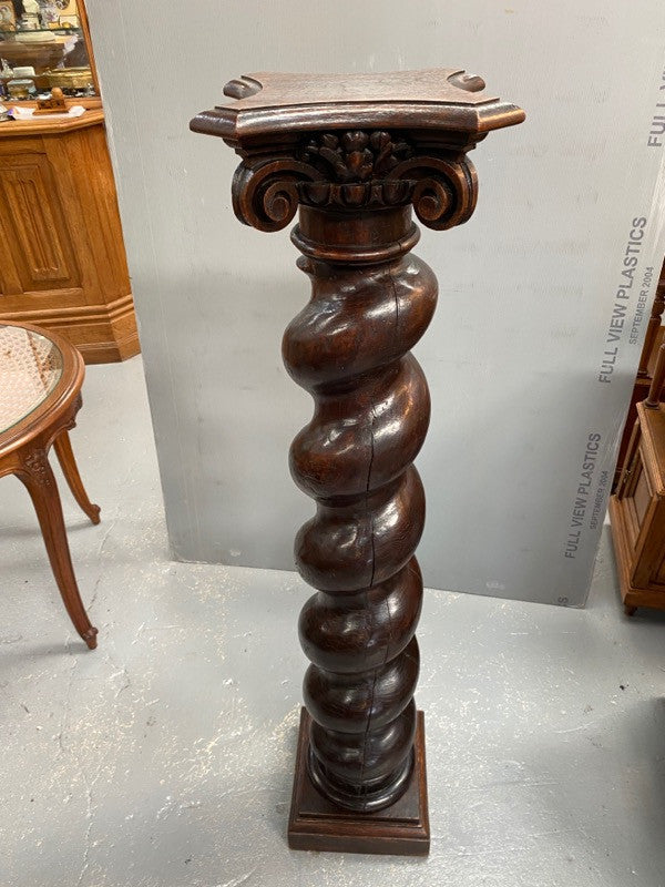 Antique French 19th century barley twist Oak pedestal with great patina. Circa 1860 and it is in very good original condition.
