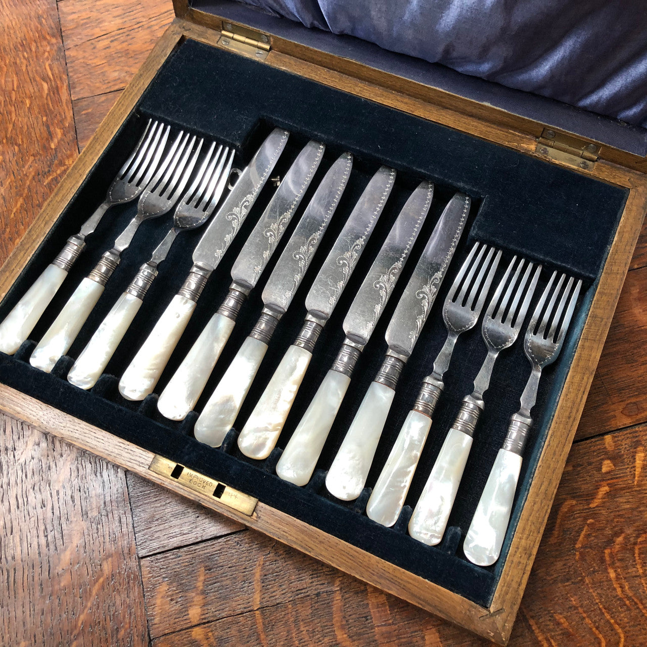 Mother Of Pearl & Silver Plate Fruit Set In Original Box