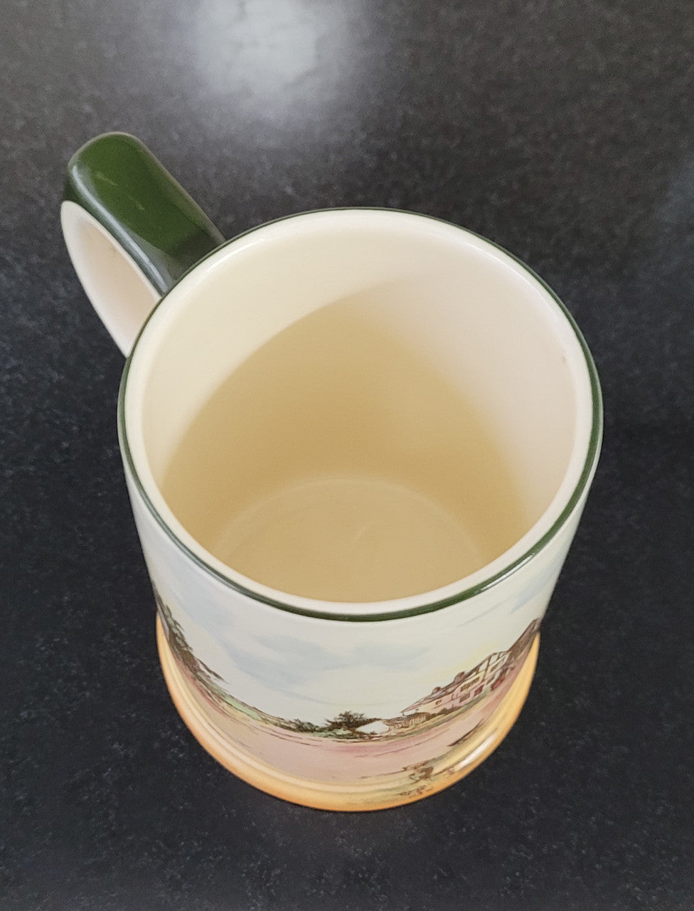 Royal Doulton coaching scene mug. In good original condition please view photos as they help form part of description.