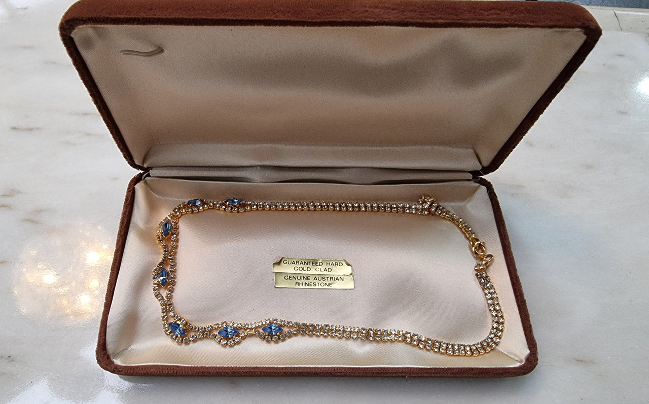 Beautiful vintage Austrian rhinestone necklace with lovely light blue stones and in good condition.