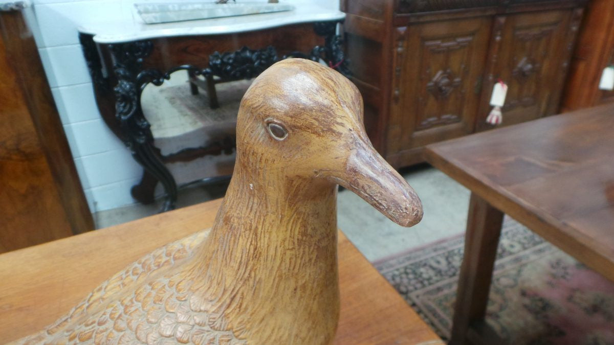 American (California) Majolica Glazed Seagull Statue