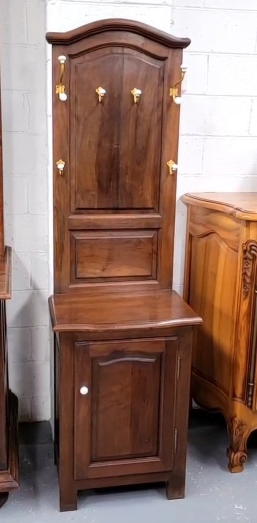 Lovely entrance piece with shelf and single door cupboard, topped with a section for hanging jackets, hats etc. Sourced from France and in good original detailed condition.