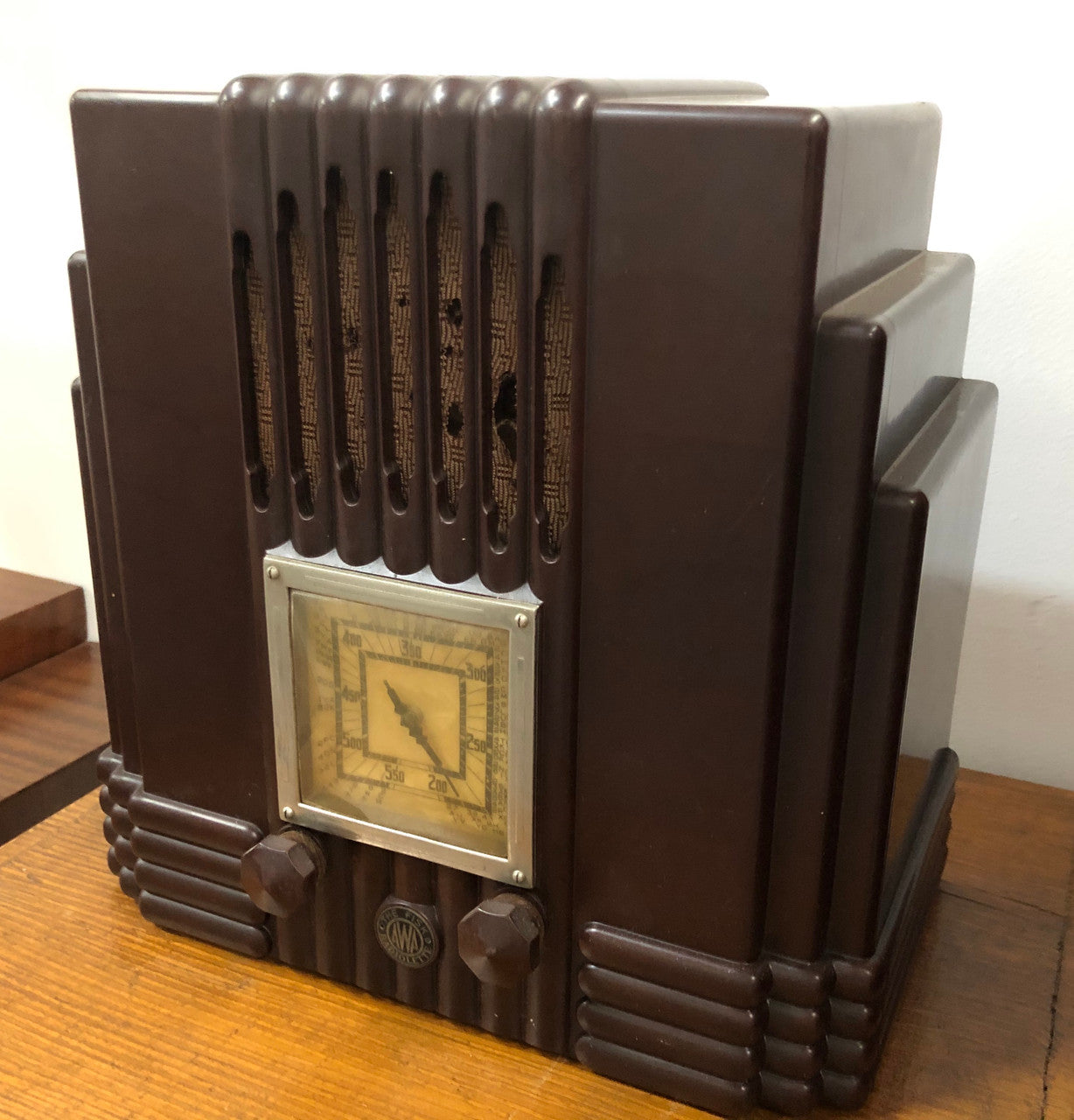 AWA 'The Fisk Radiolette' Empire State radio made from Bakelite. In original untouched condition, please note the power cord has been cut.