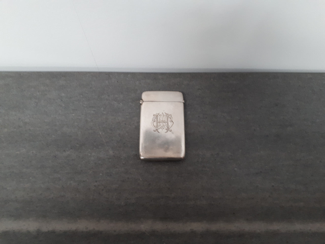 Victorian silver Birmingham card case. Hallmarked 1887. Weighs 50 grams.