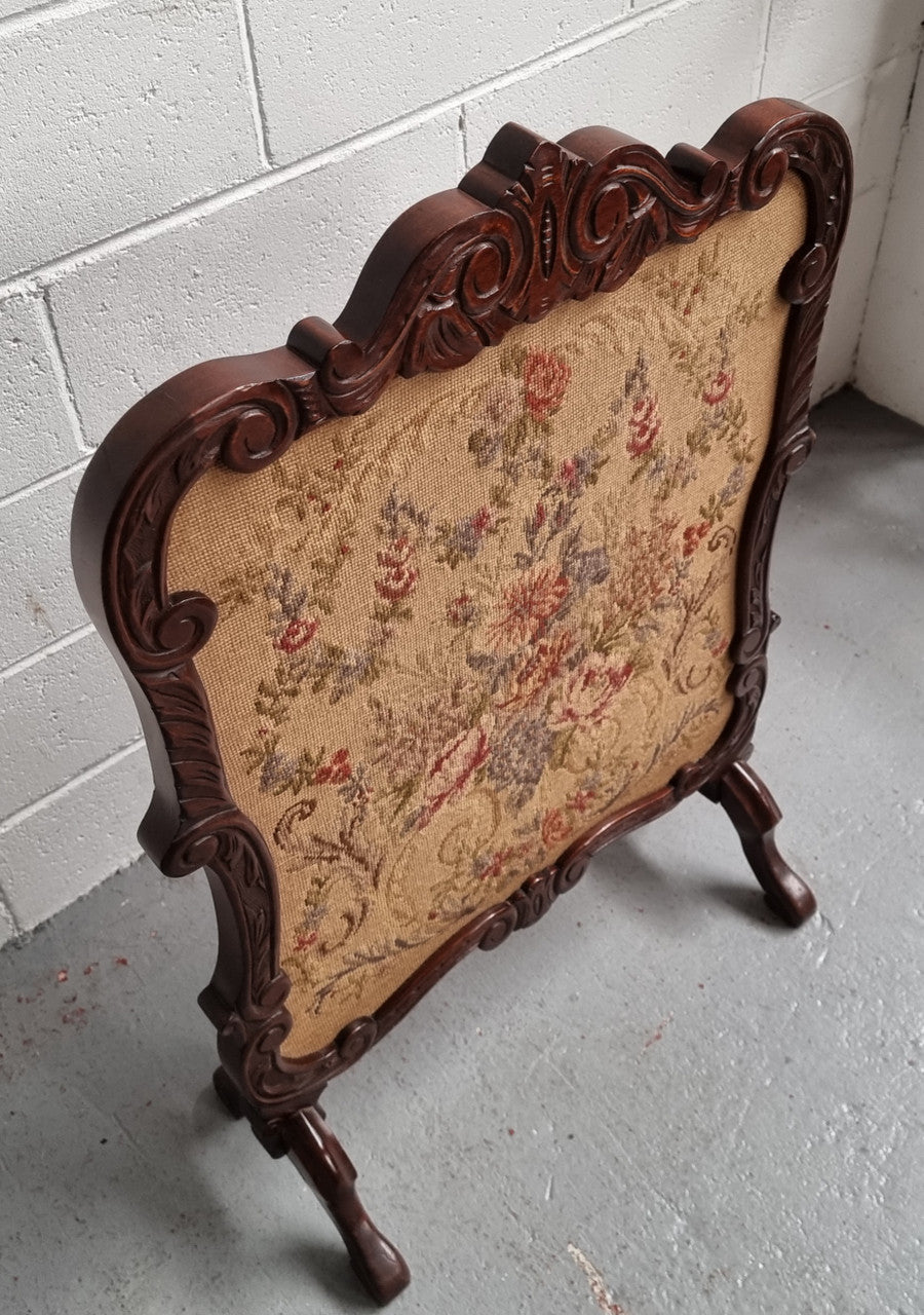 Attractive Carved Wooden Framed Fire Screen featuring Tapestry. In good detailed condition.
