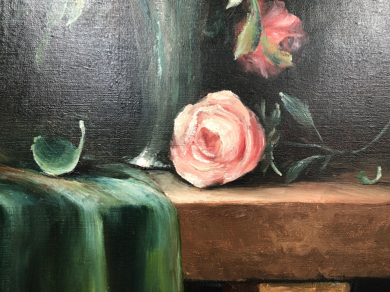 Charming oil painting of roses, signed and beautifully framed. In good original condition.