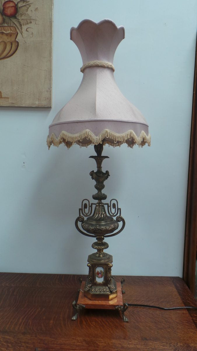 Vintage Table Lamp With Pink Shade