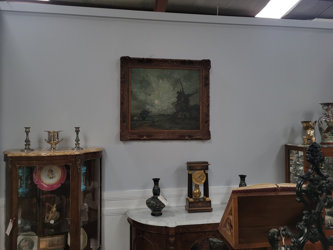 Late 19th century Dutch impressionist signed oil on canvas depicting "Windmill Landscape". It is in good original detailed condition and has been sourced from France.