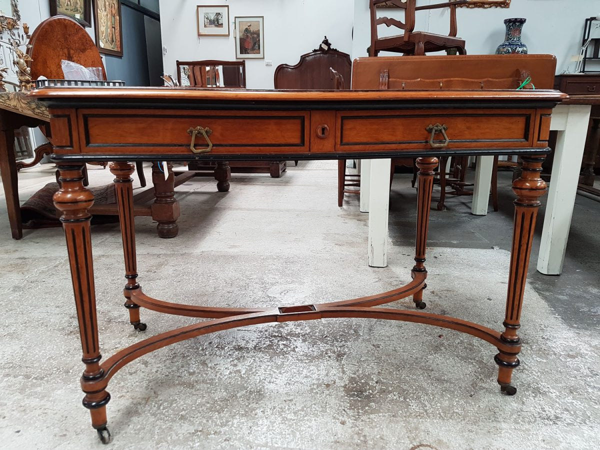 French 19th Century Oak Desk