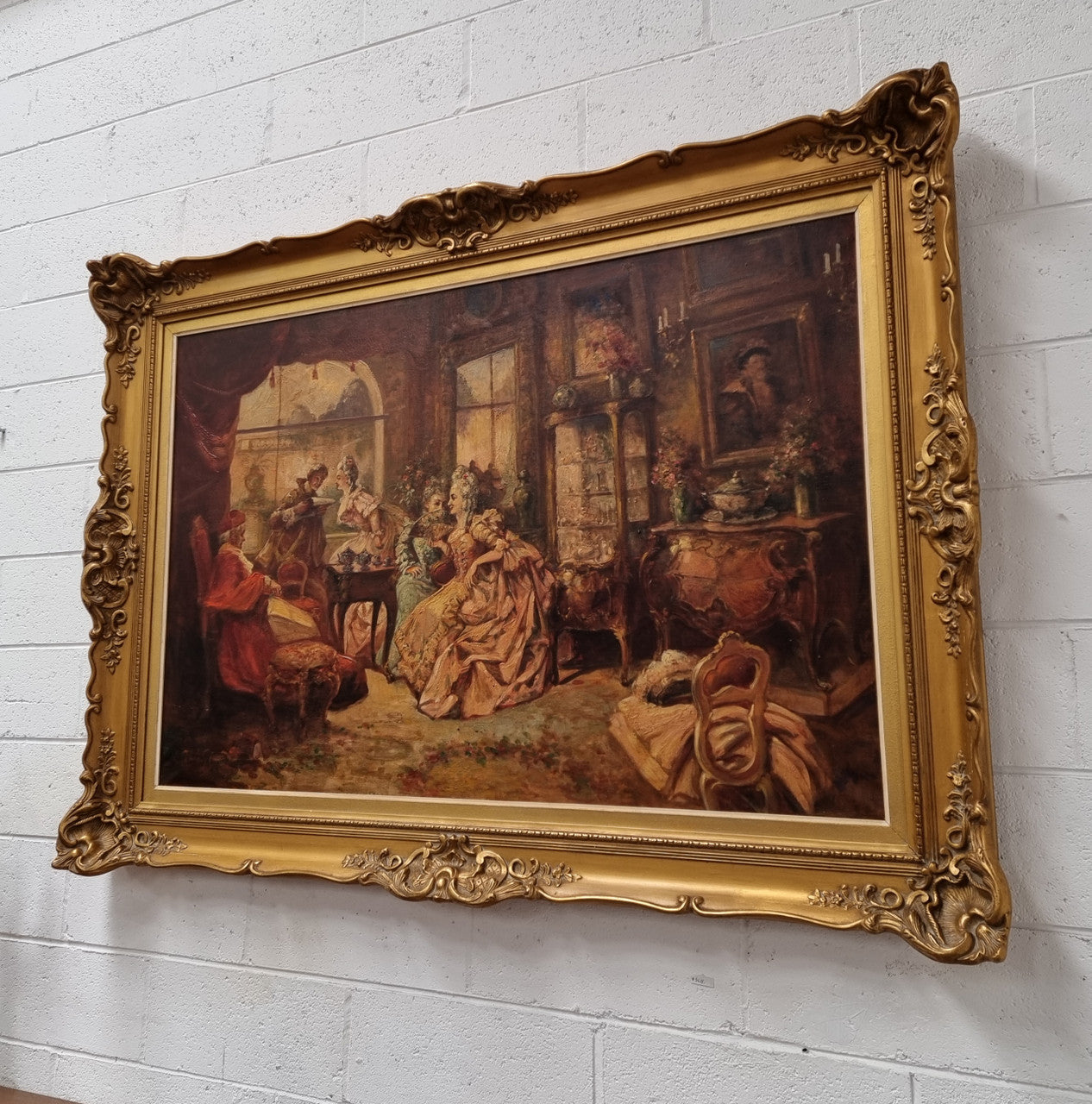 Beautifully framed oil on canvas, sourced in France is this stunning painting in an ornate decorative frame and in good condition.