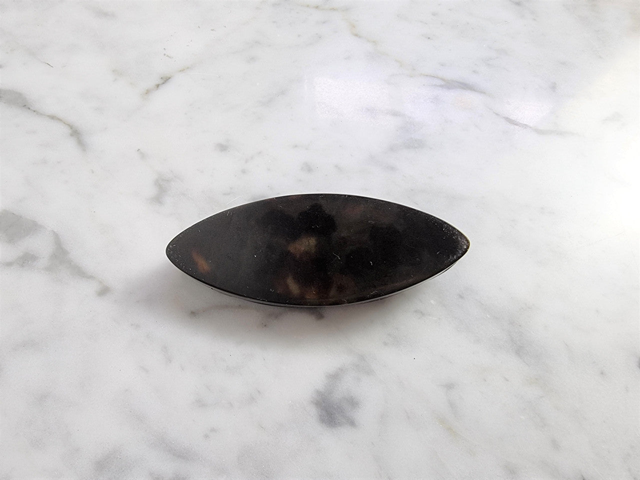 Rare Georgian Tortoiseshell and Jasper Ware and Silver snuff box. Oval shape and is in good original condition, please view photos as they help form part of the description.