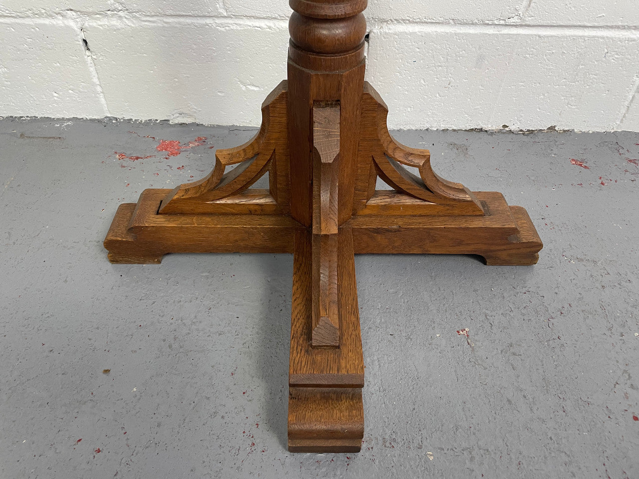 Rare French 19th Century Oak Book Lectern With Superb Detail