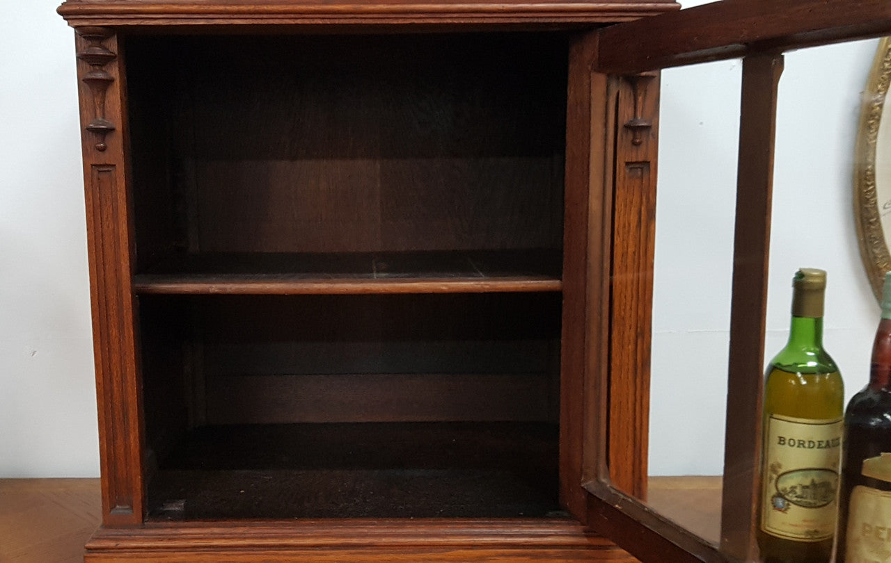 Georgian Style Hanging/Free Standing Display Cabinet
