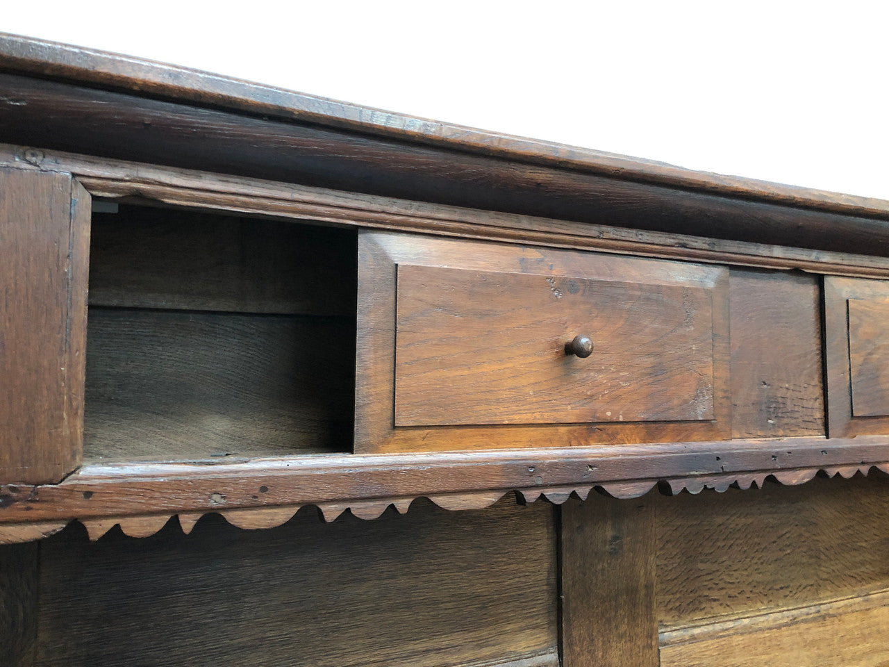 Fabulous early 19th century French Oak open shelf bookcase, with four shelves and hidden shelf at the top with two sliding doors. In very good original detail condition.