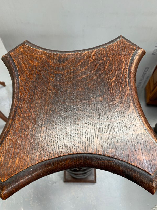 Antique French 19th century barley twist Oak pedestal with great patina. Circa 1860 and it is in very good original condition.