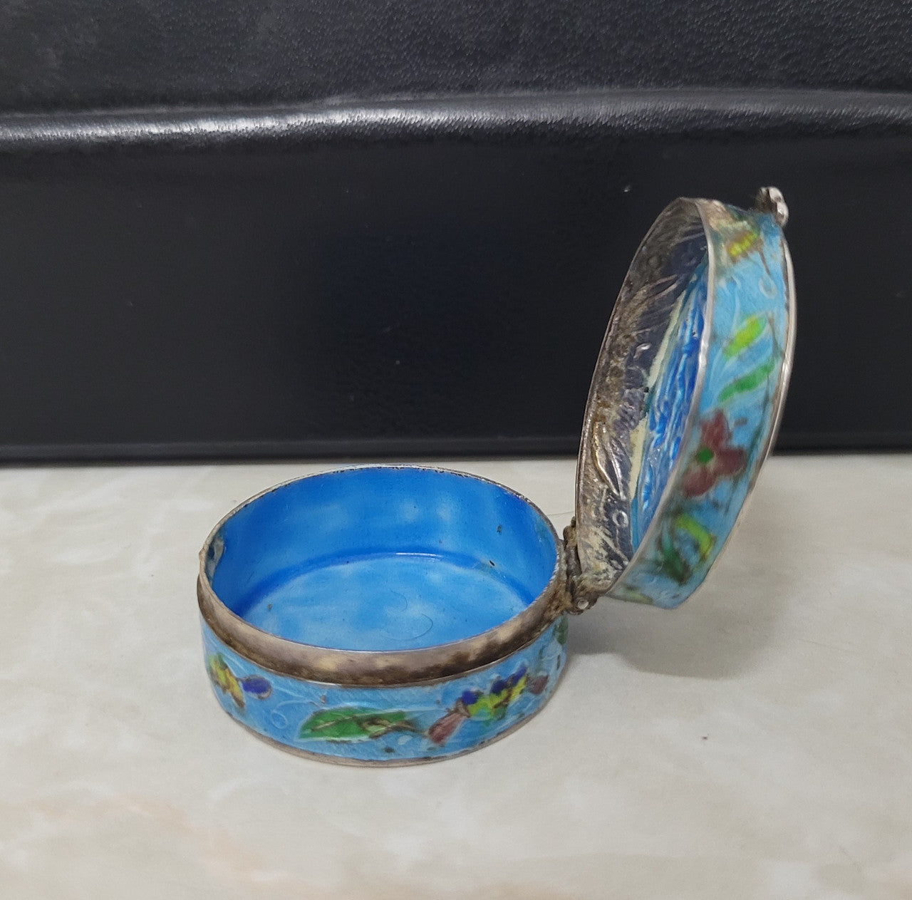 Antique Chinese silver and enamel pill box . In good original condition, please view photos as they help form part of the description.